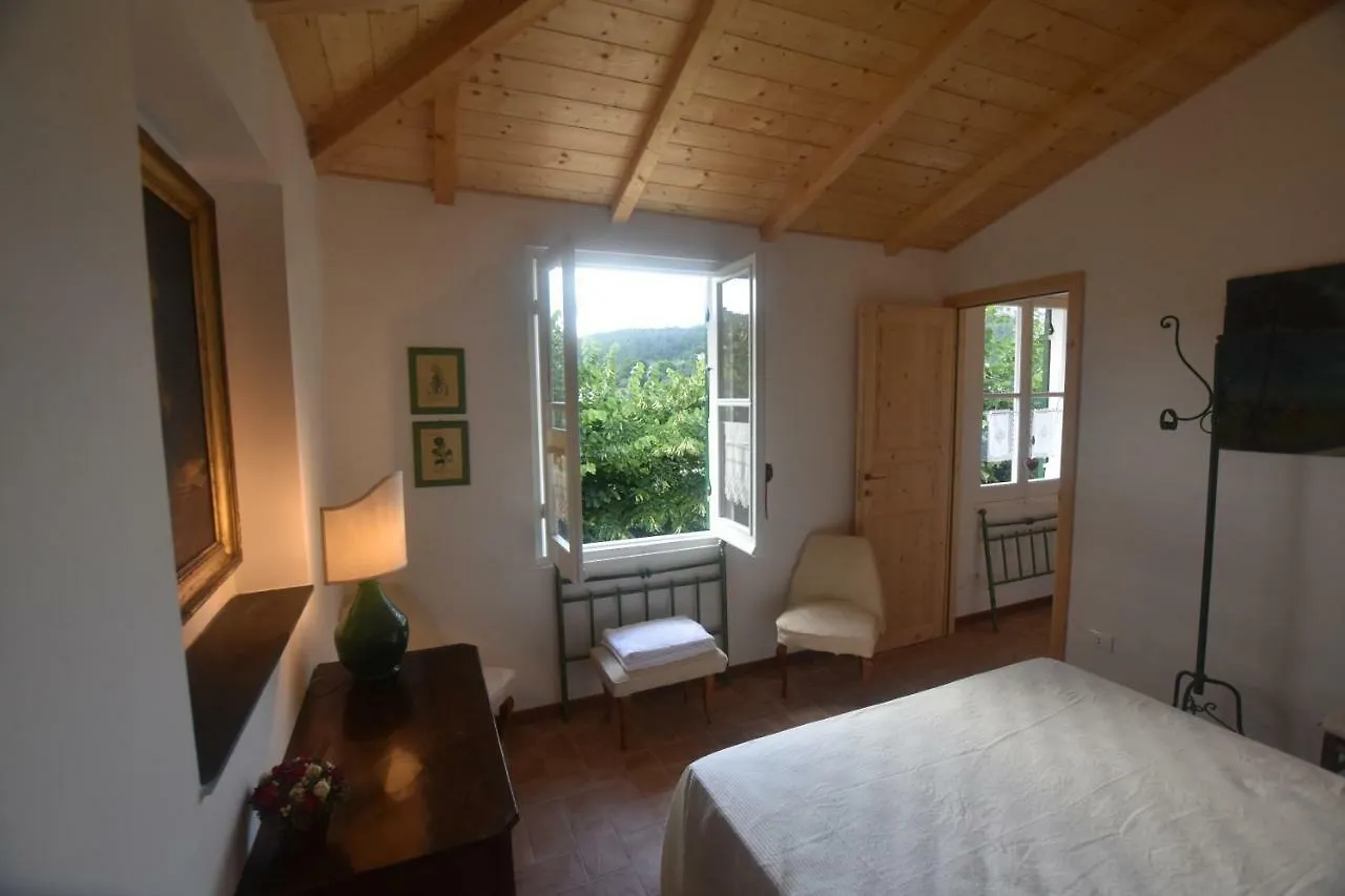 Casa Di Dino Alla Brusa La Spezia Italien